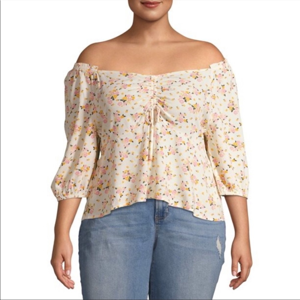 Boho Ivory Floral 1/4 Sleeve Peplum Top